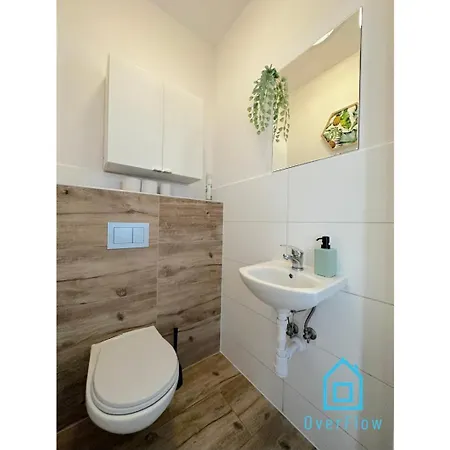 Waza - Peaceful Retreat, 10 Minutes To Old Town & Seaside * Danzig