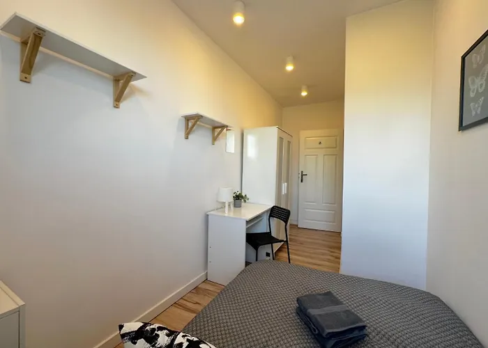 Privatunterkunft Waza - Peaceful Retreat, 10 Minutes To Old Town & Seaside