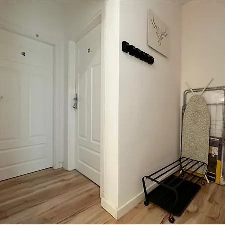 Habitación en casa particular Waza - Peaceful Retreat, 10 Minutes To Old Town & Seaside *