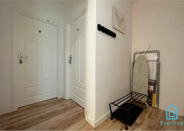 Habitación en casa particular Waza - Peaceful Retreat, 10 Minutes To Old Town & Seaside *